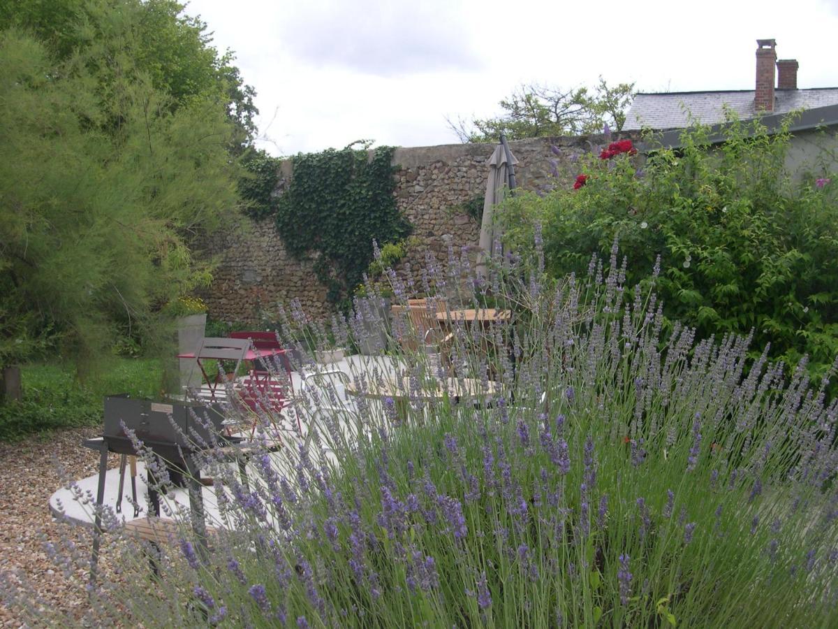 L'Ancien Prieure Bed & Breakfast Saint-Jean-de-la-Motte Dış mekan fotoğraf